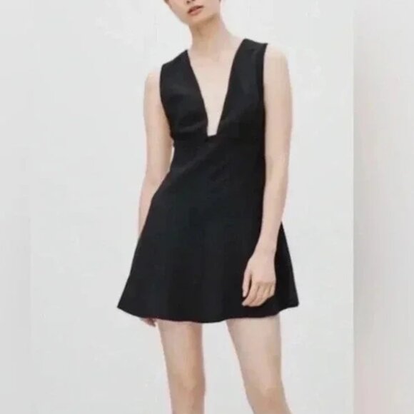 Aritzia Wilfred Montburn Black Mini Dress- Size 00 - Picture 2 of 13